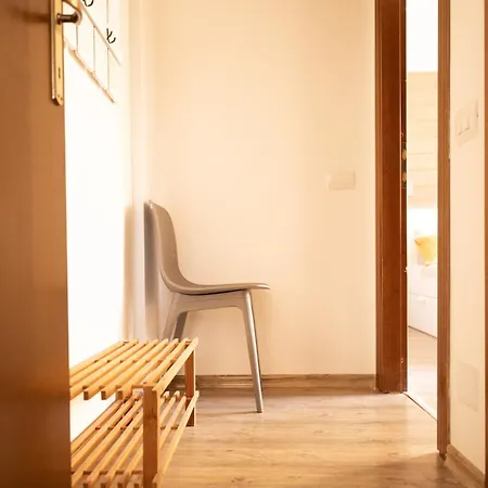 Apartament - Leobrothers - Moia 17 *