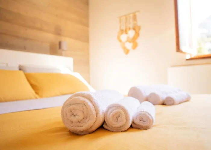 - Leobrothers - Moia 17 *