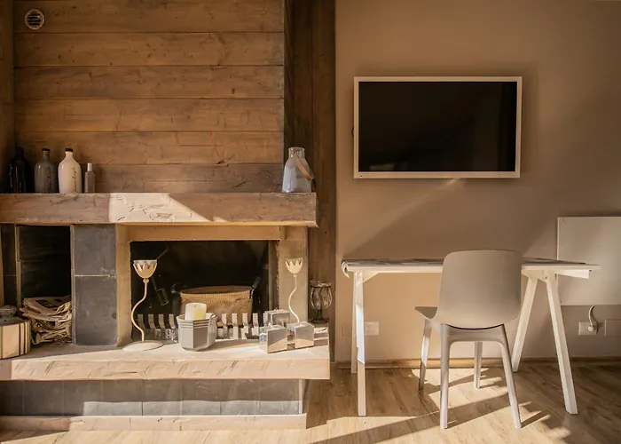 - Leobrothers - Moia 17 *